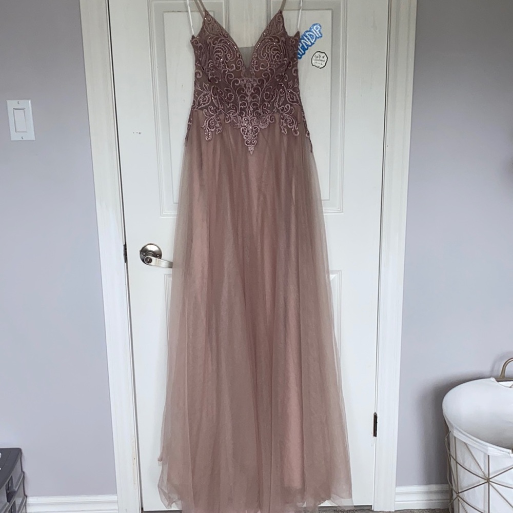 PROM DRESS